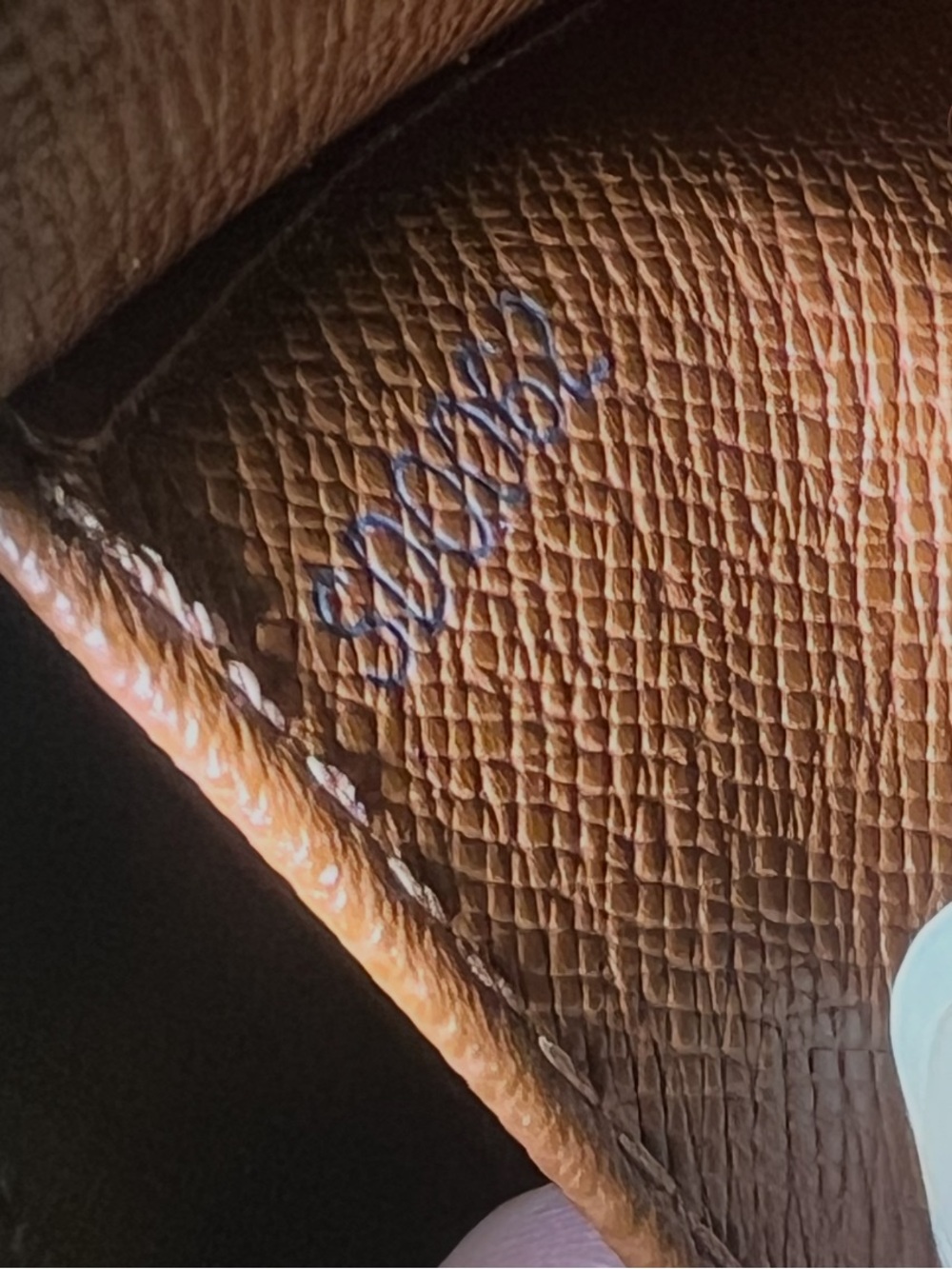 Louis Vuitton Cite MM - Picture 15 of 16